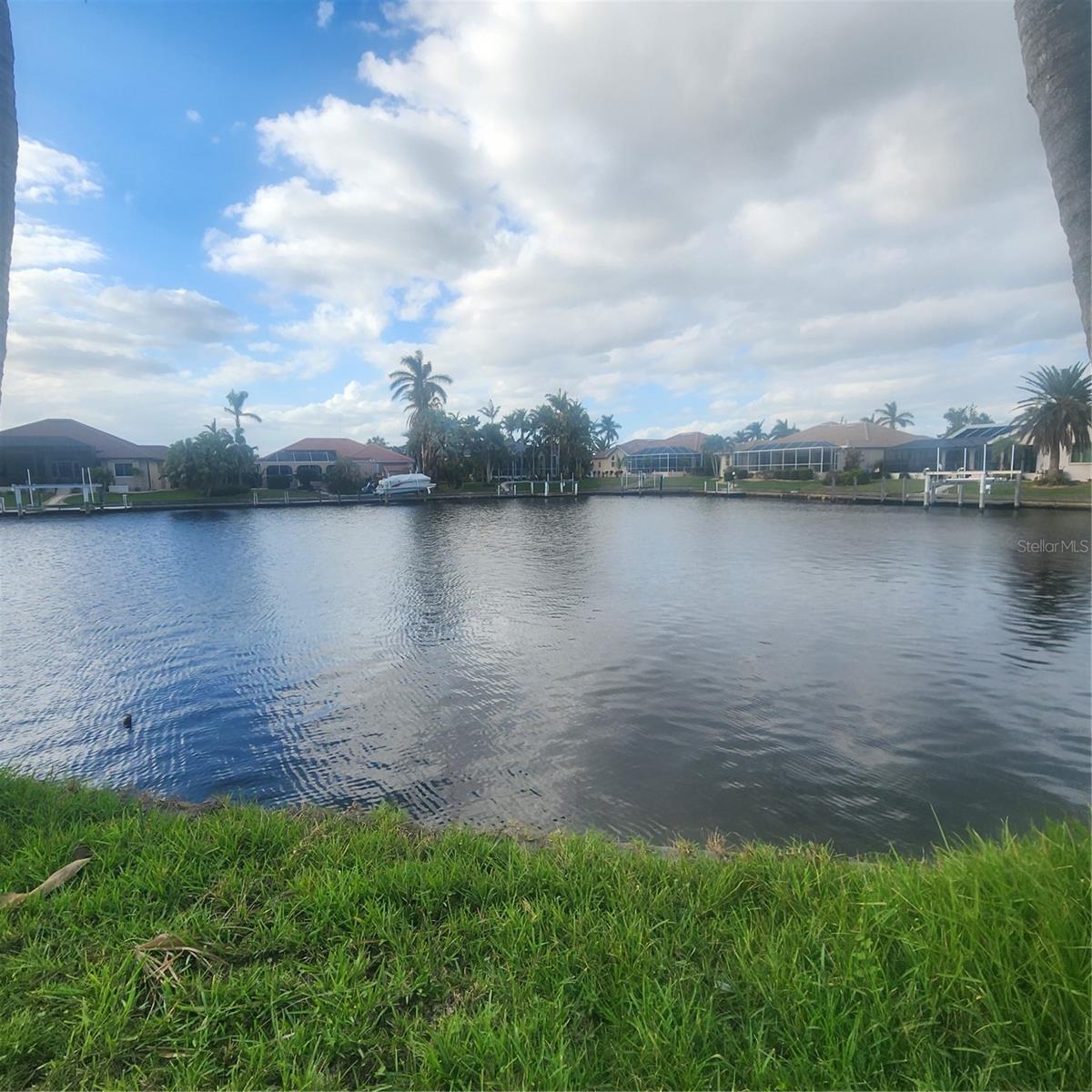 3907 MADRID CT, PUNTA GORDA, FL — photo 2
