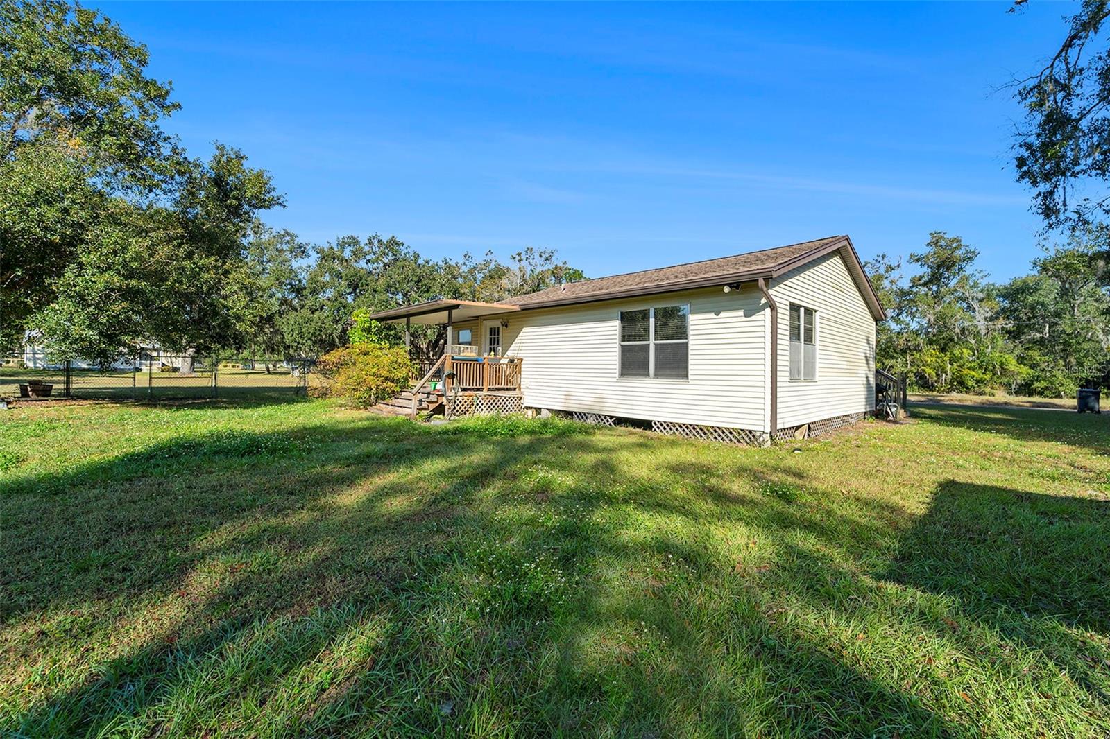 2215 WALLACE RD, LUTZ, FL — photo 3