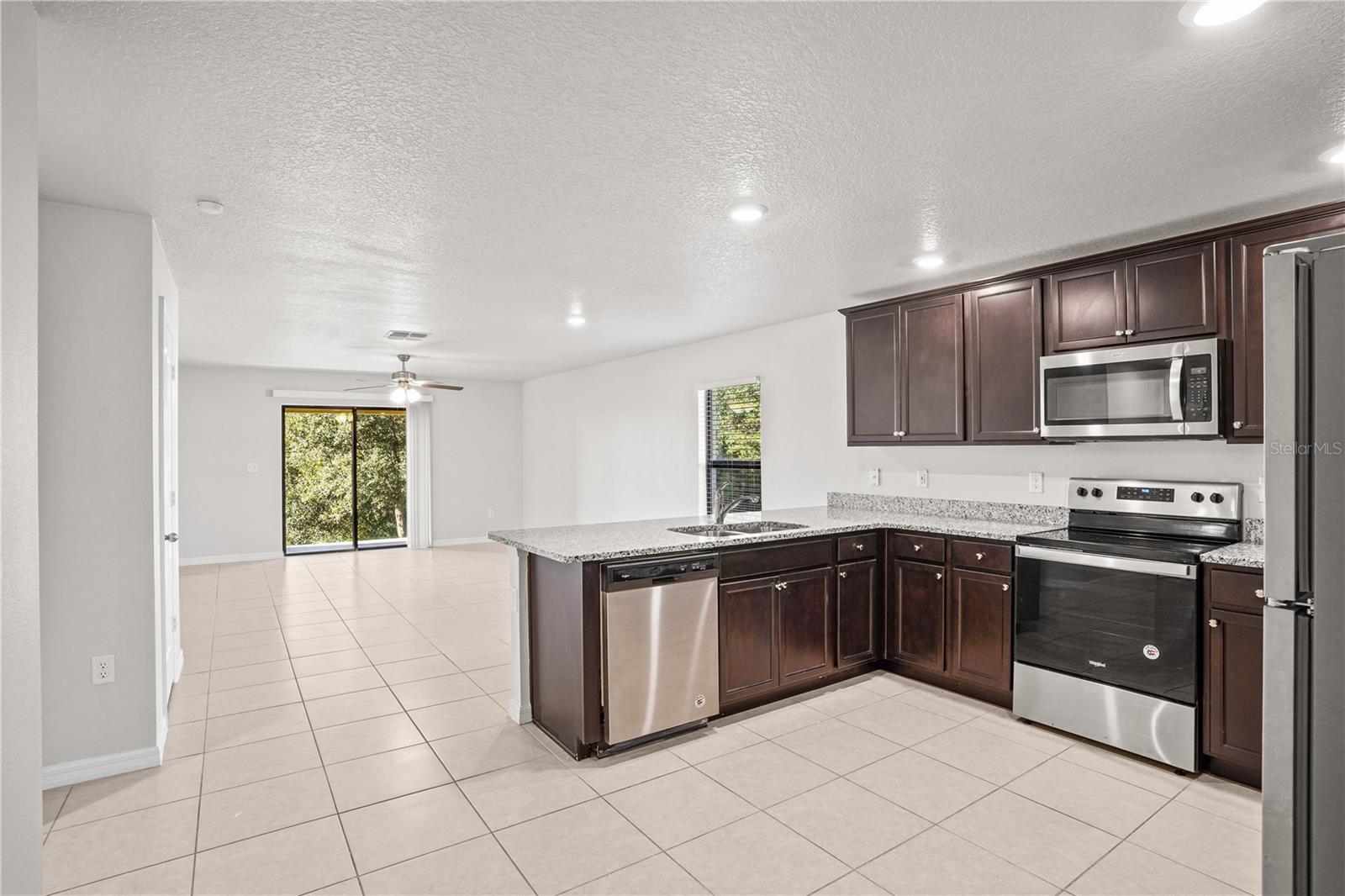 1621 ORNE ST, MASCOTTE, FL — photo 13
