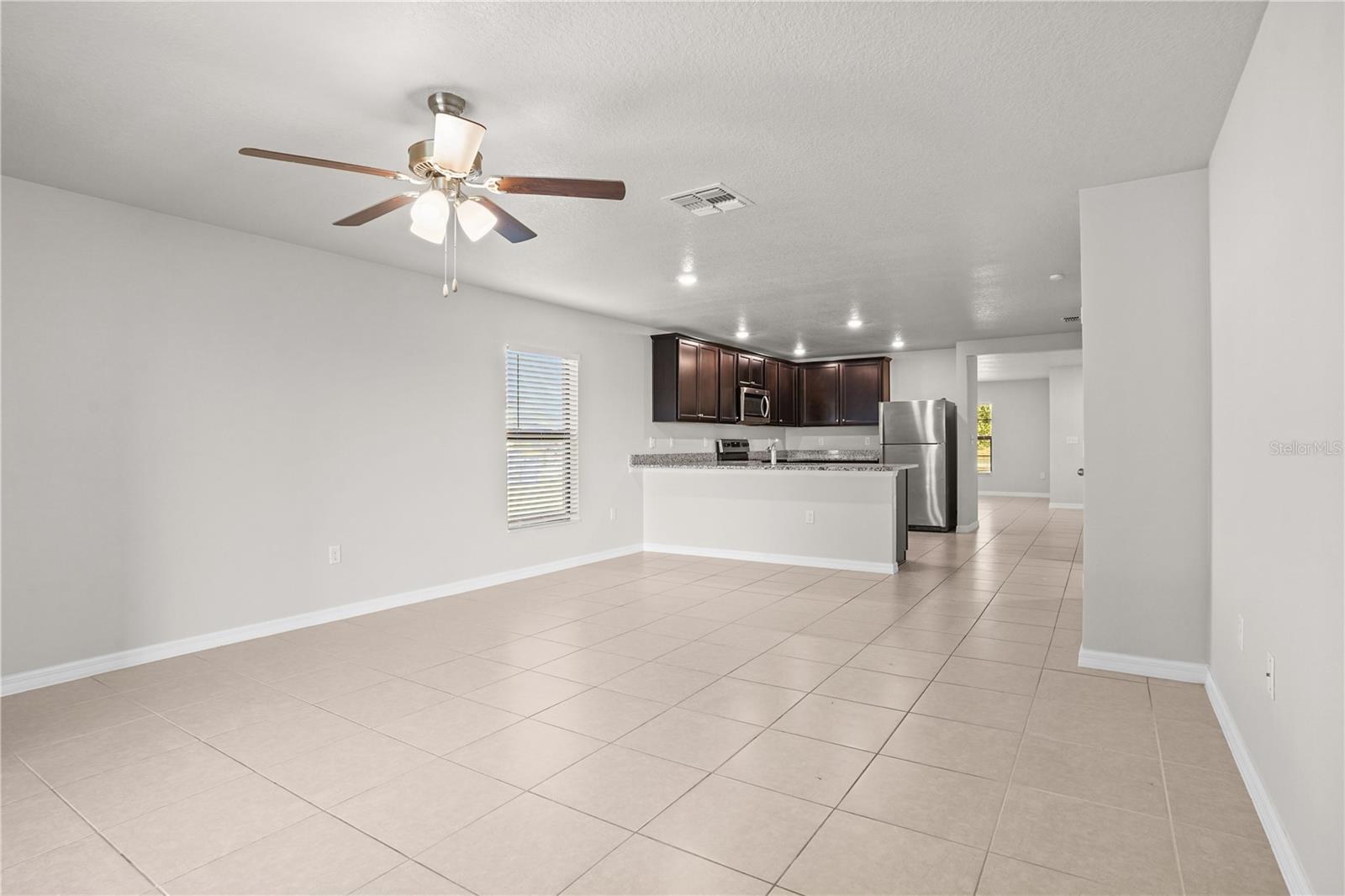 1621 ORNE ST, MASCOTTE, FL — photo 31