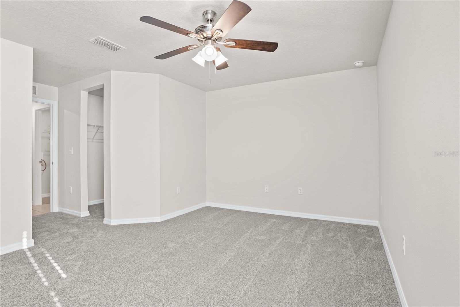 1621 ORNE ST, MASCOTTE, FL — photo 40