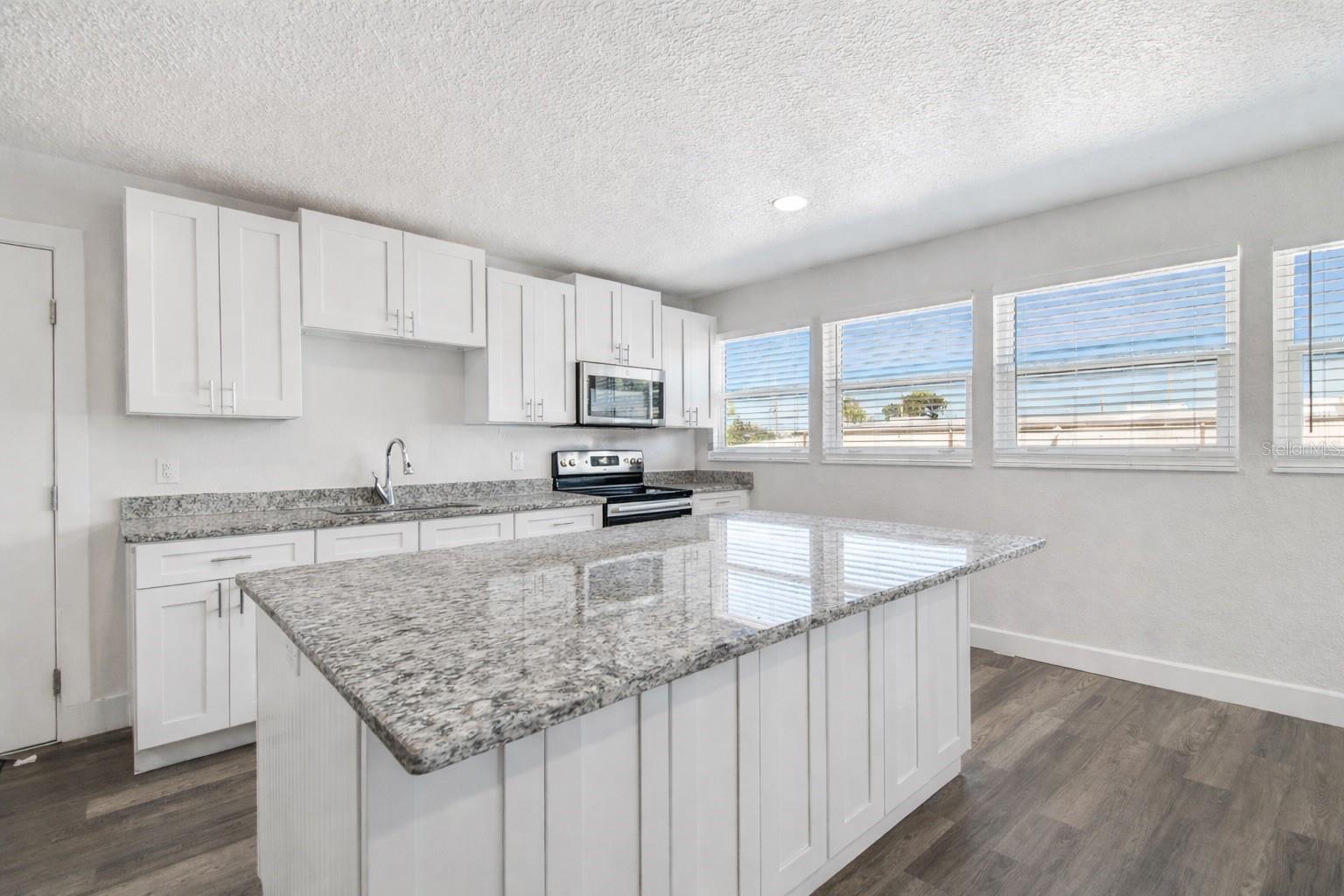 6010 WALL ST, PORT RICHEY, FL — photo 19