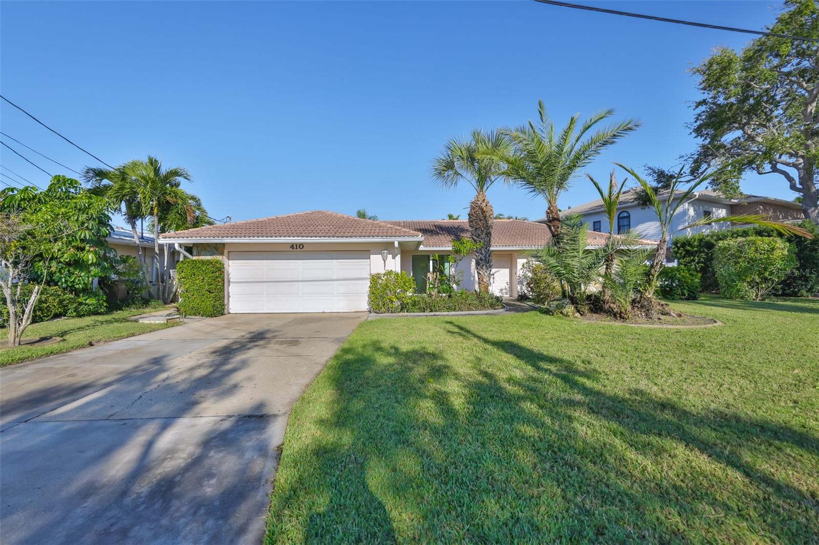 410 HARBOR DR N, INDIAN ROCKS BEACH, FL