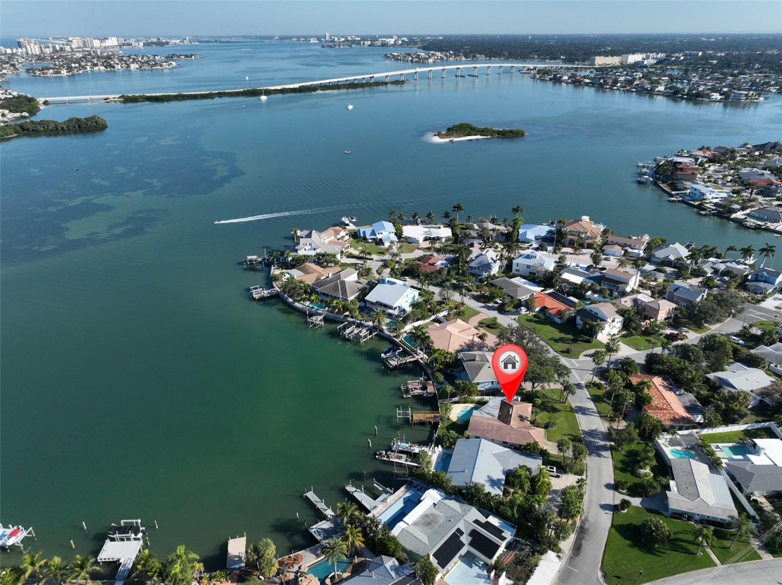 410 HARBOR DR N, INDIAN ROCKS BEACH, FL — photo 4