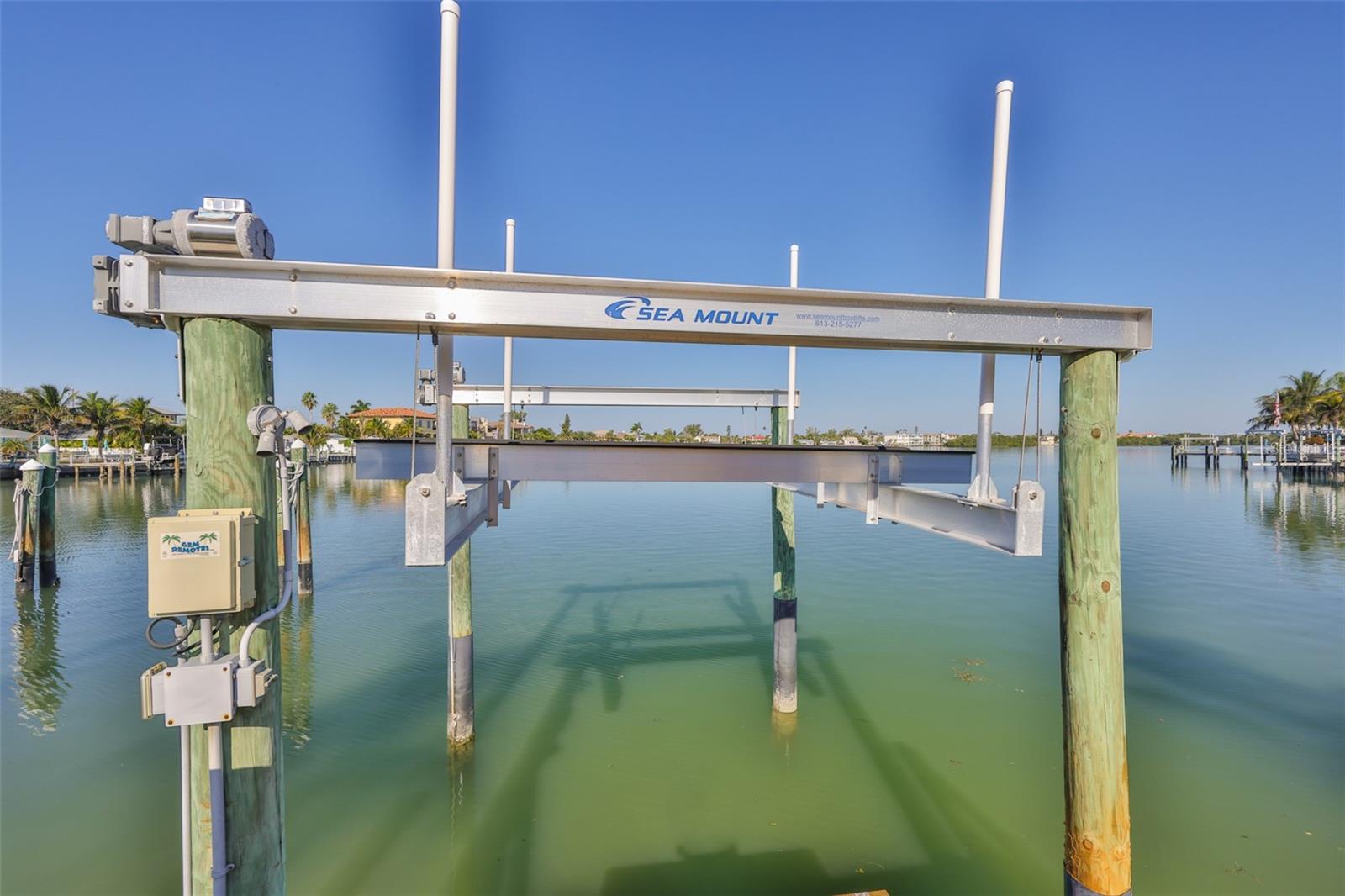 410 HARBOR DR N, INDIAN ROCKS BEACH, FL — photo 10