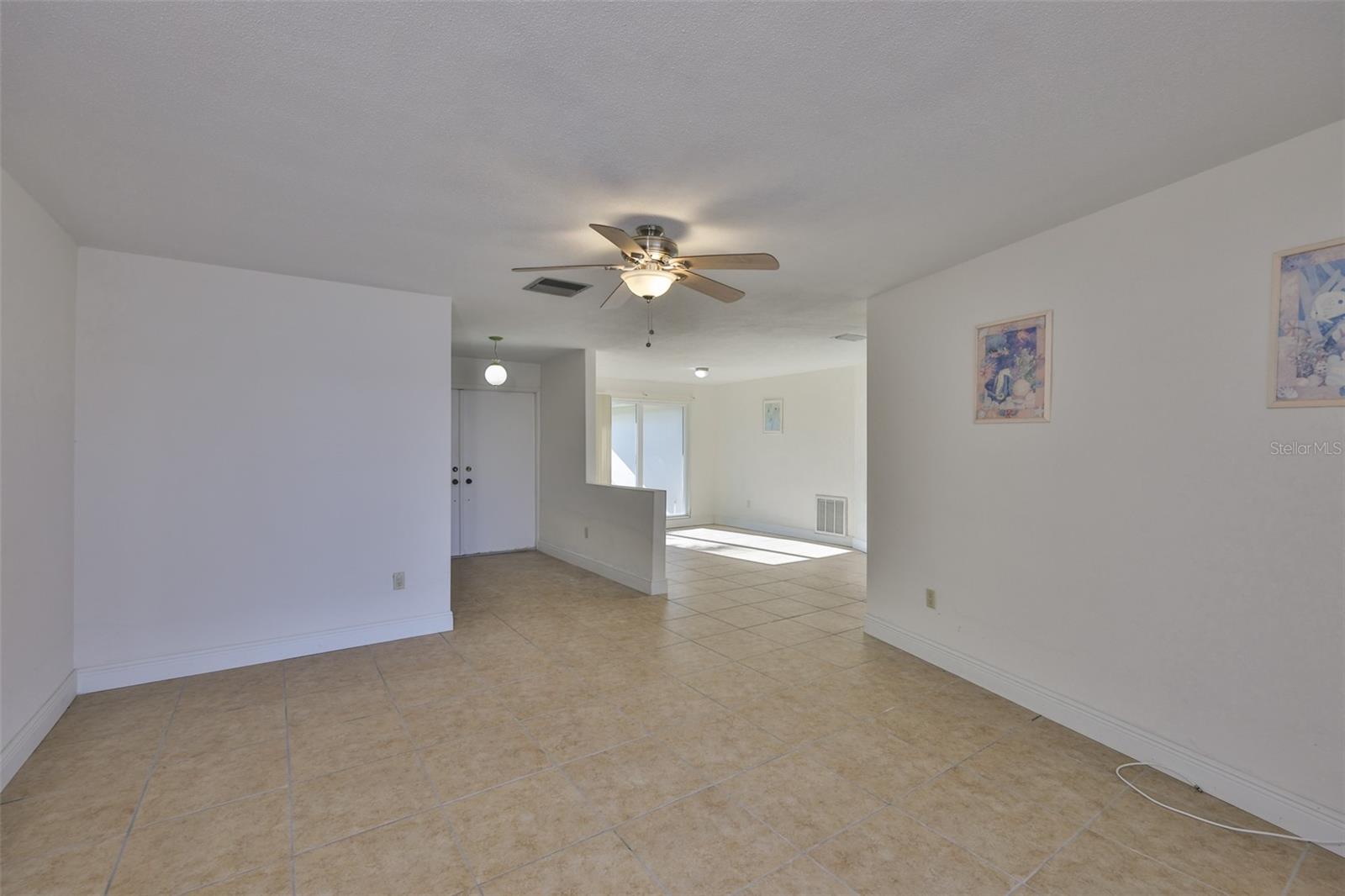 410 HARBOR DR N, INDIAN ROCKS BEACH, FL — photo 18