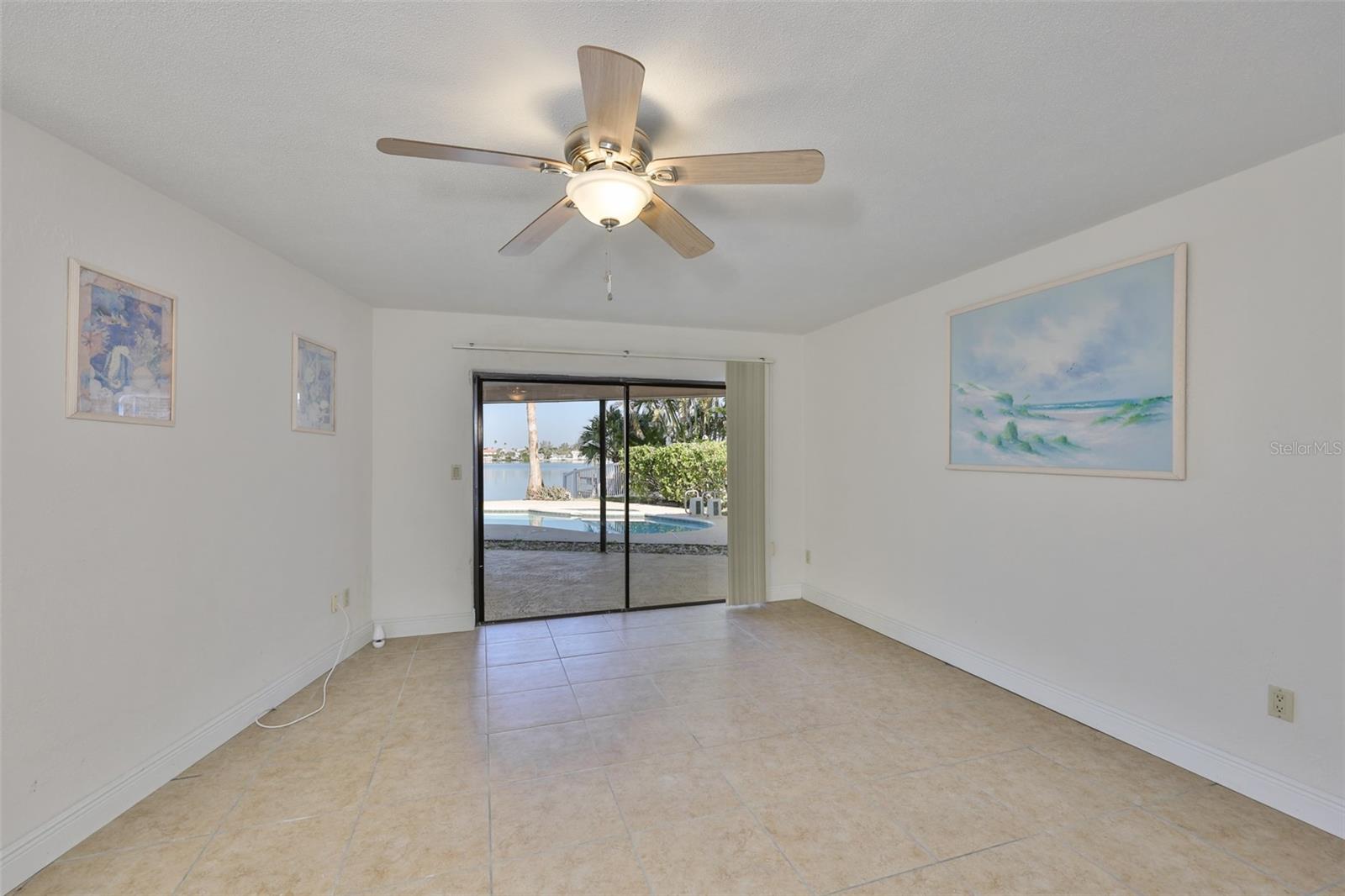 410 HARBOR DR N, INDIAN ROCKS BEACH, FL — photo 20