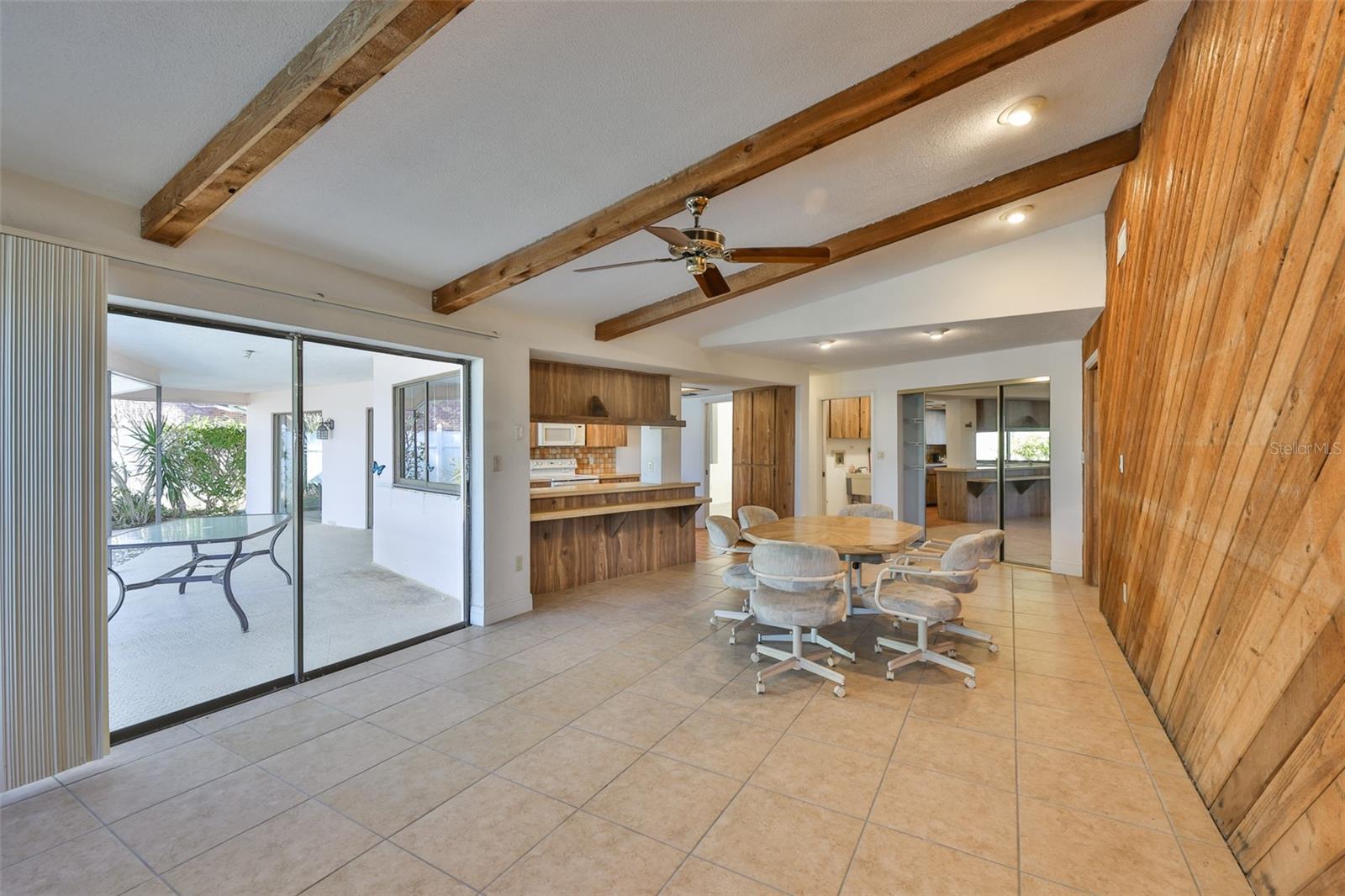 410 HARBOR DR N, INDIAN ROCKS BEACH, FL — photo 26