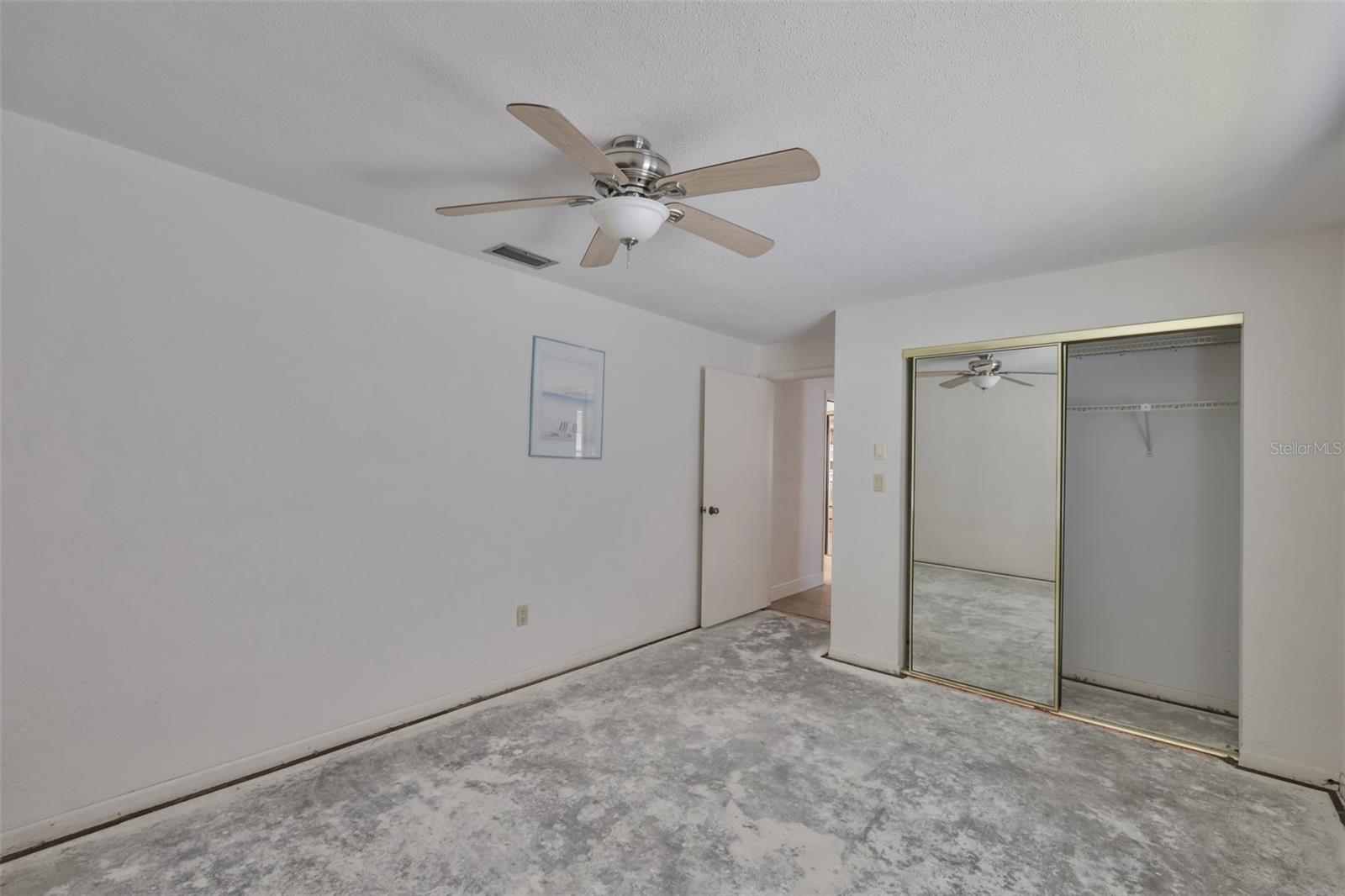 410 HARBOR DR N, INDIAN ROCKS BEACH, FL — photo 35