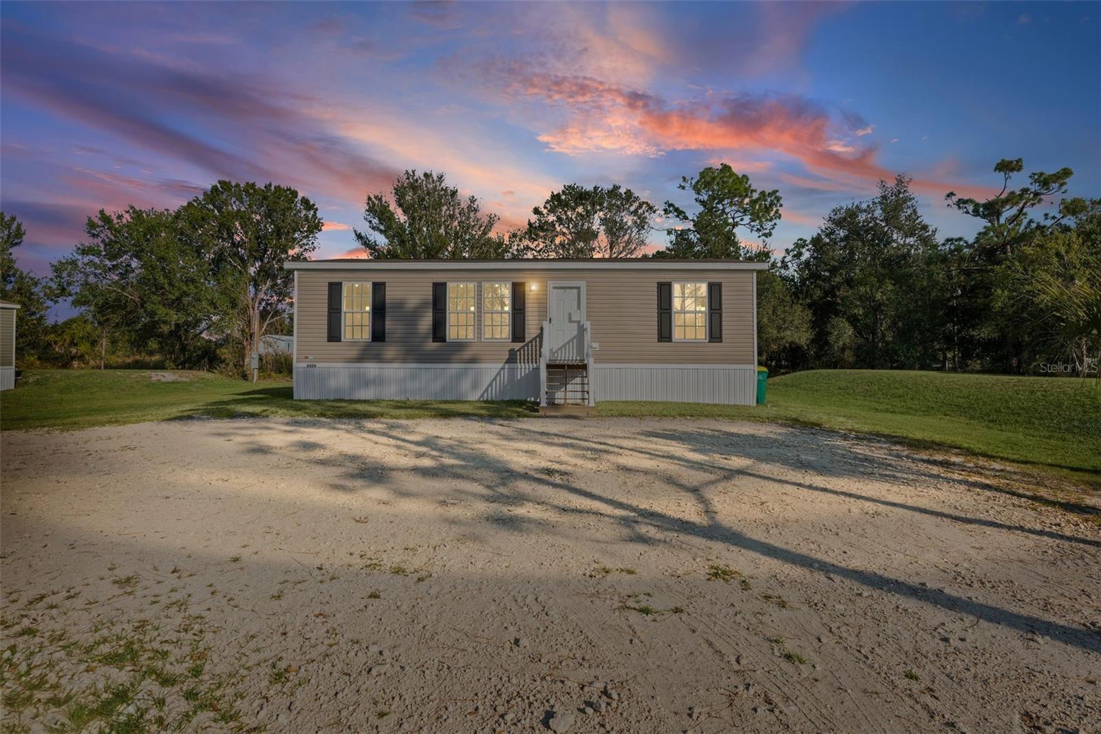 8426 SWEDEN BLVD, PUNTA GORDA, FL — photo 4
