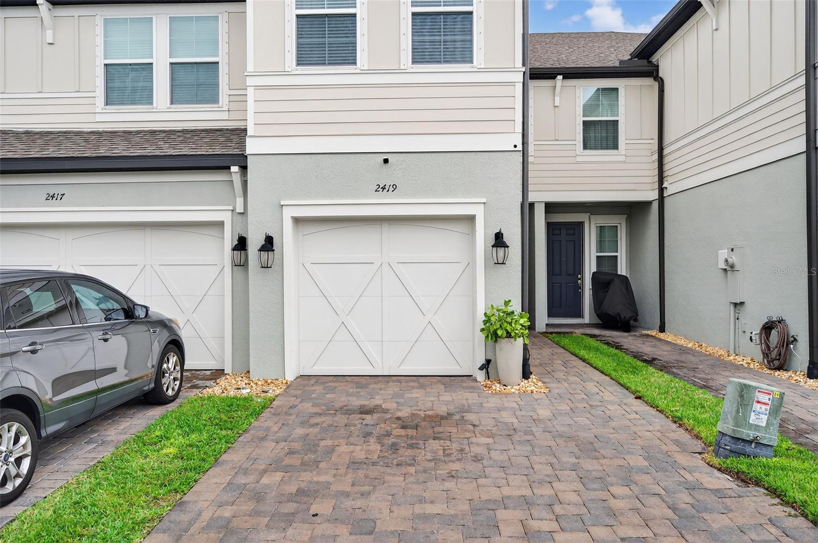 2419 FOGGY CREEK CIR, CLEARWATER, FL — photo 2