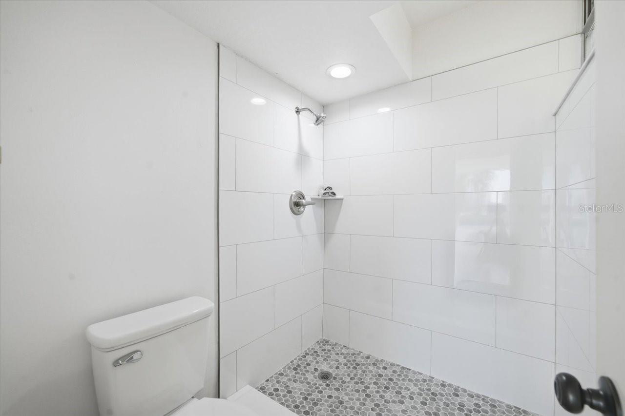 7400 SUN ISLAND DR S #202, SOUTH PASADENA, FL — photo 31