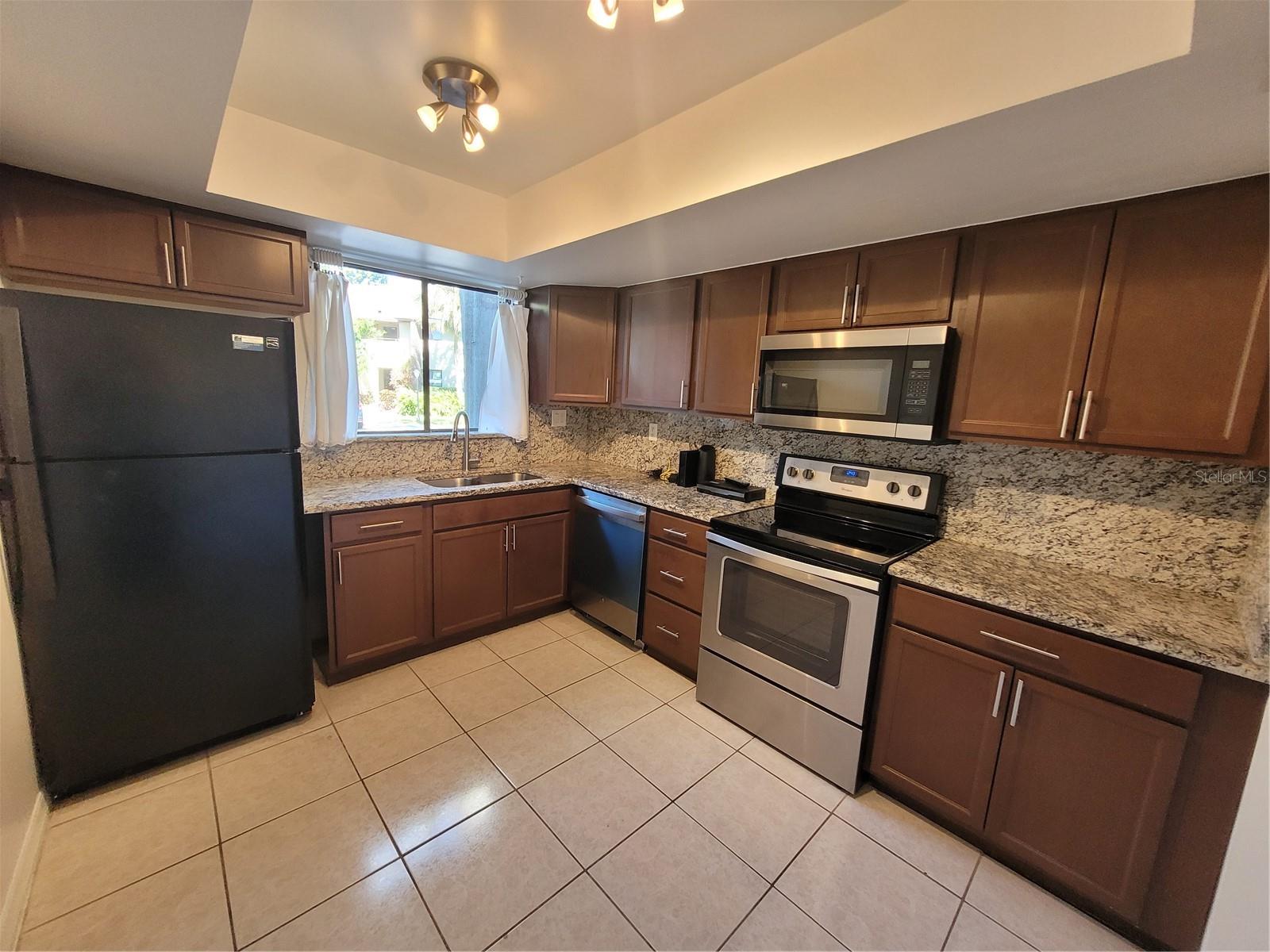 760 S VILLAGE DR N #103, ST PETERSBURG, FL — photo 4
