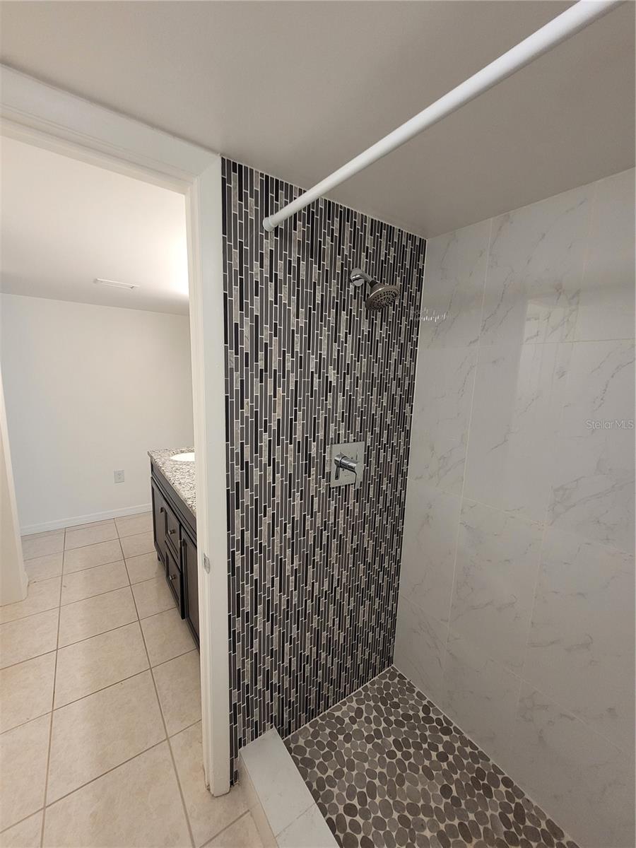 760 S VILLAGE DR N #103, ST PETERSBURG, FL — photo 10
