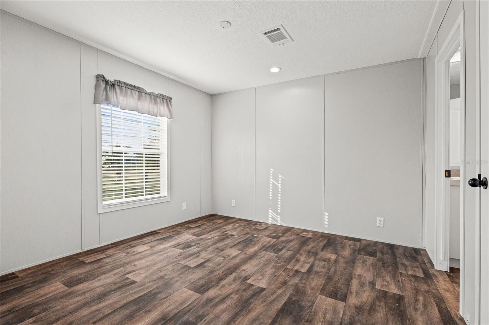 8432 SWEDEN BLVD, PUNTA GORDA, FL — photo 11