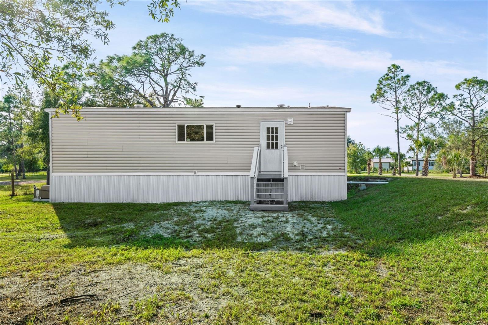 8432 SWEDEN BLVD, PUNTA GORDA, FL — photo 17