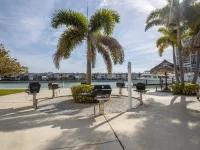7700 SUN ISLAND DR S #402 — photo 32