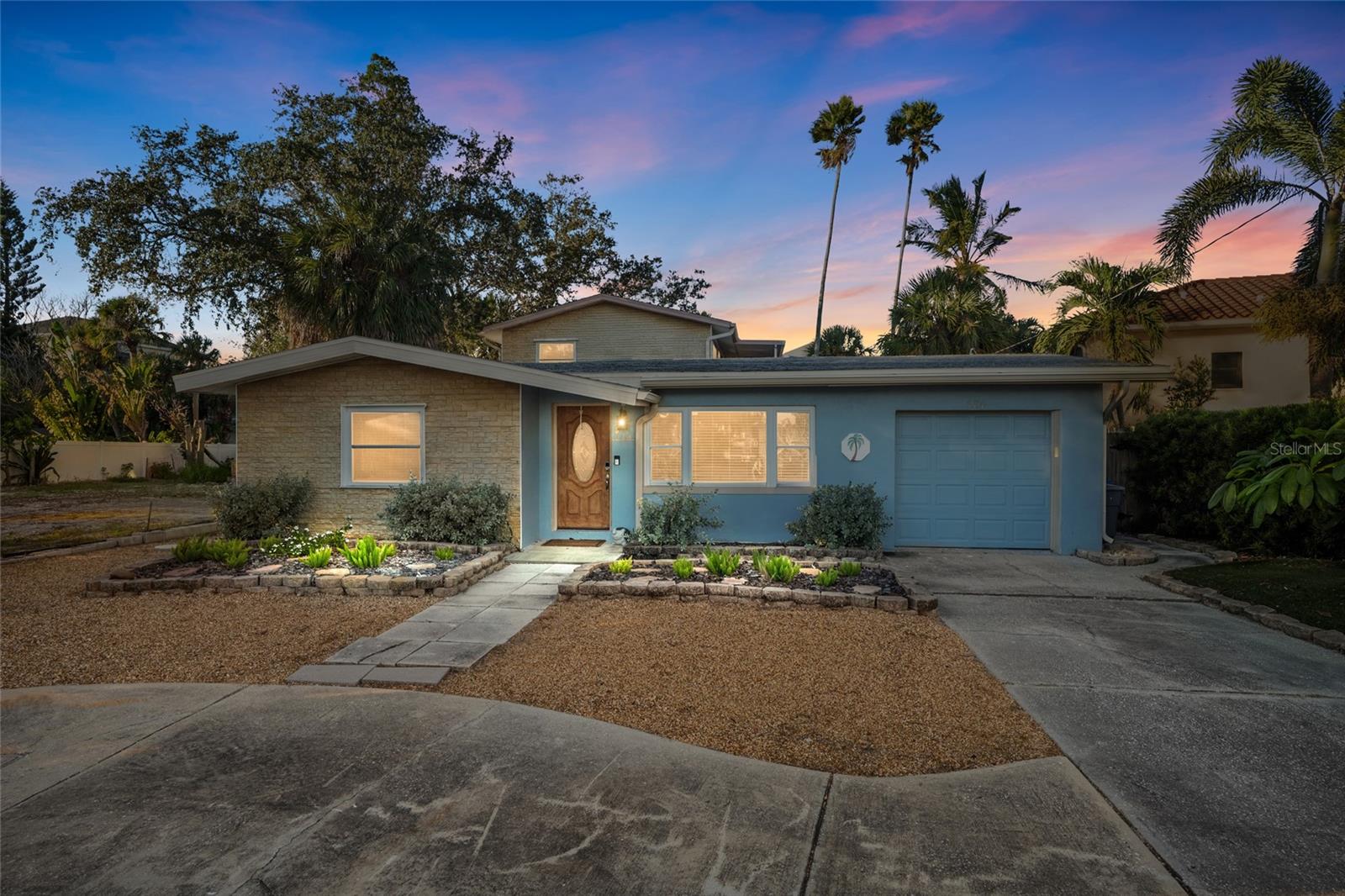 284 44TH AVE, ST PETE BEACH, FL