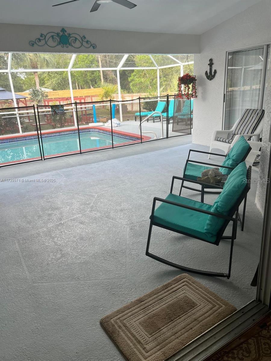 713 5TH AVE, LEHIGH ACRES, FL — photo 37