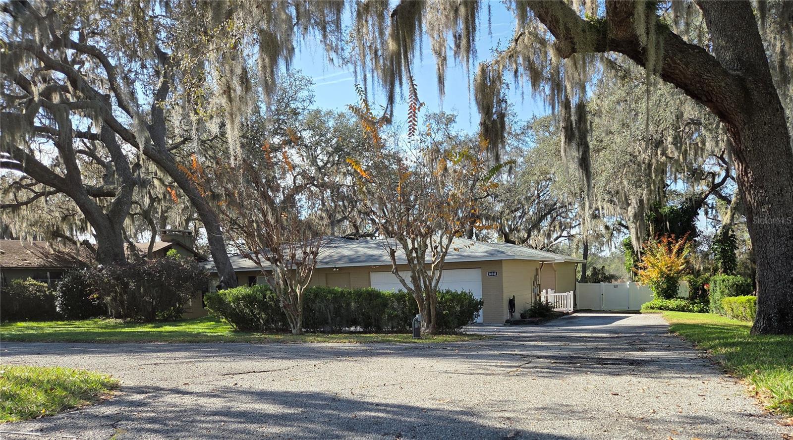 34041 HIGHLAND RD, LEESBURG, FL