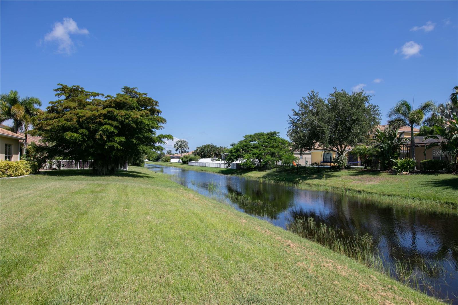 1679 PINYON PINE DR, SARASOTA, FL — photo 61