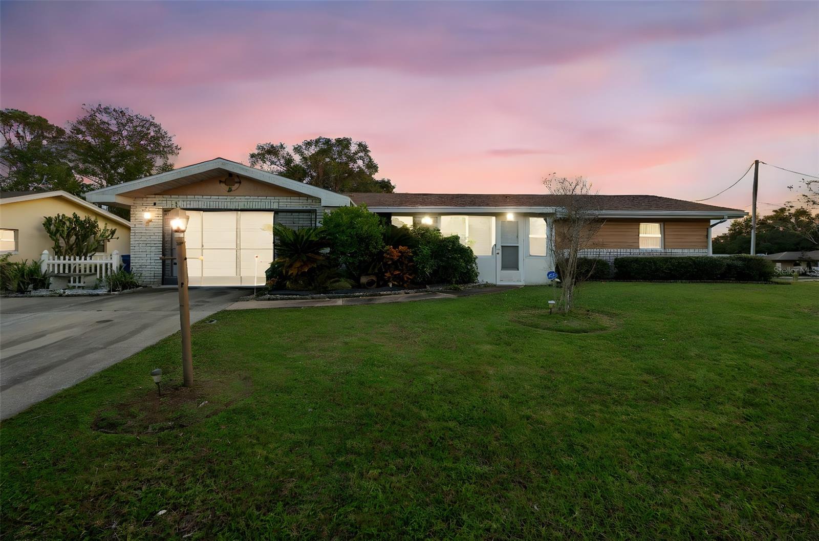 630 GRAND PLAZA DR, ORANGE CITY, FL — photo 2