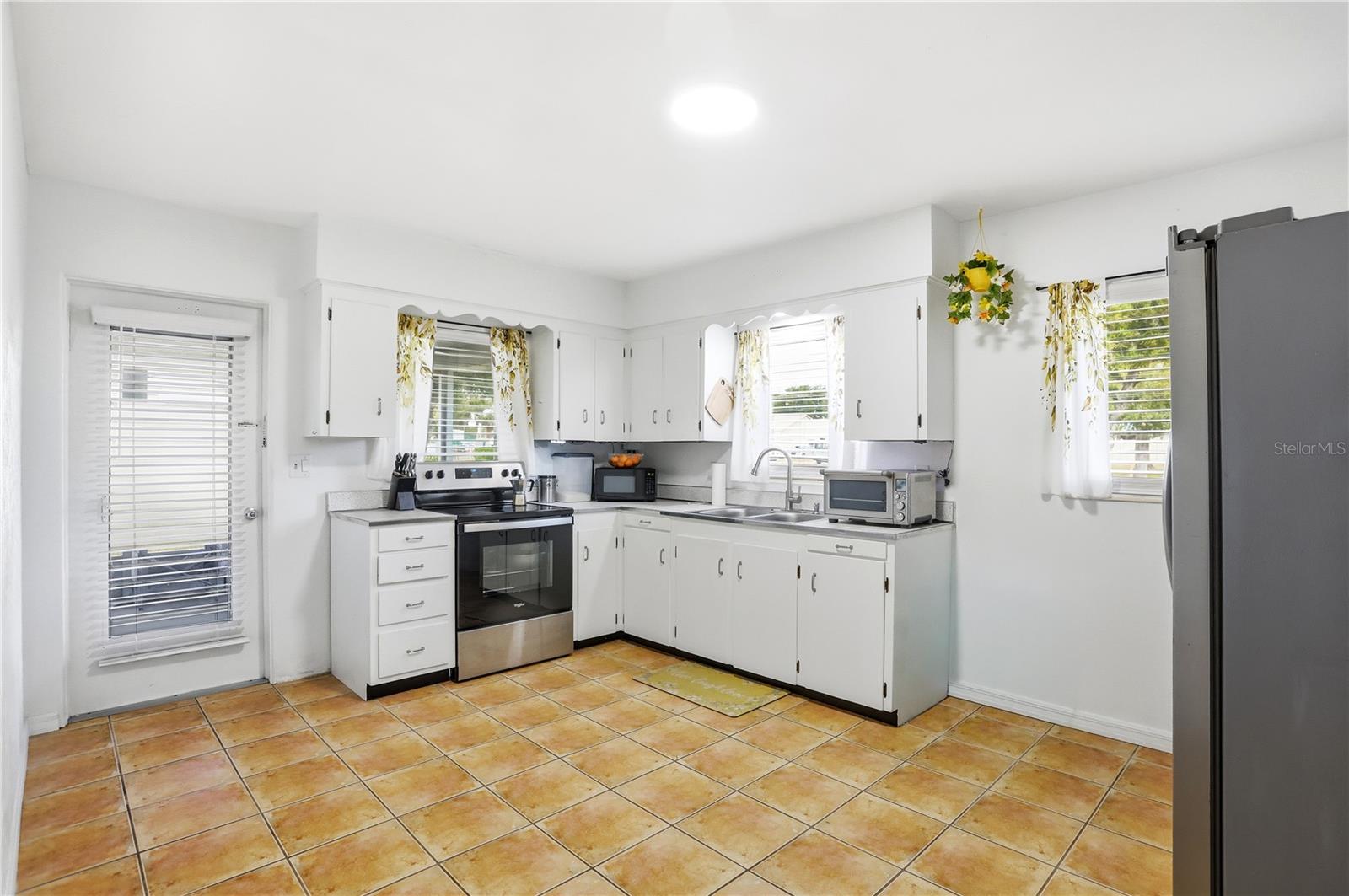 225 E POMELO ST, LAKE ALFRED, FL — photo 24