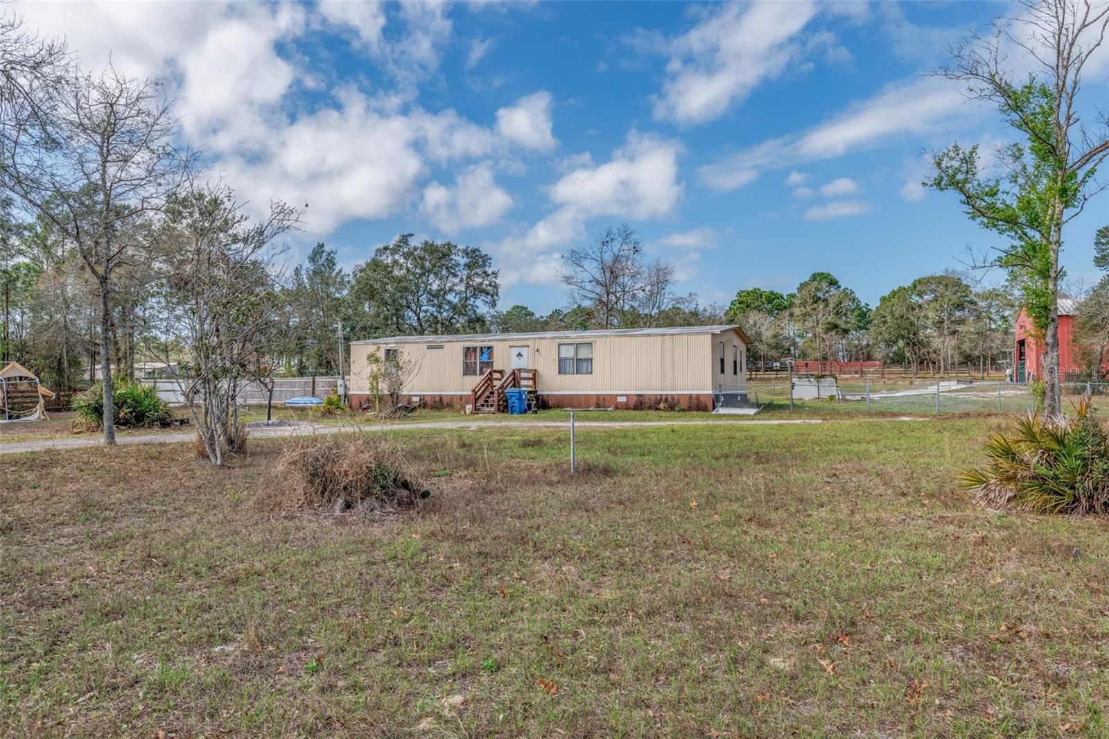 8279 SUNSHINE GROVE RD, BROOKSVILLE, FL — photo 10