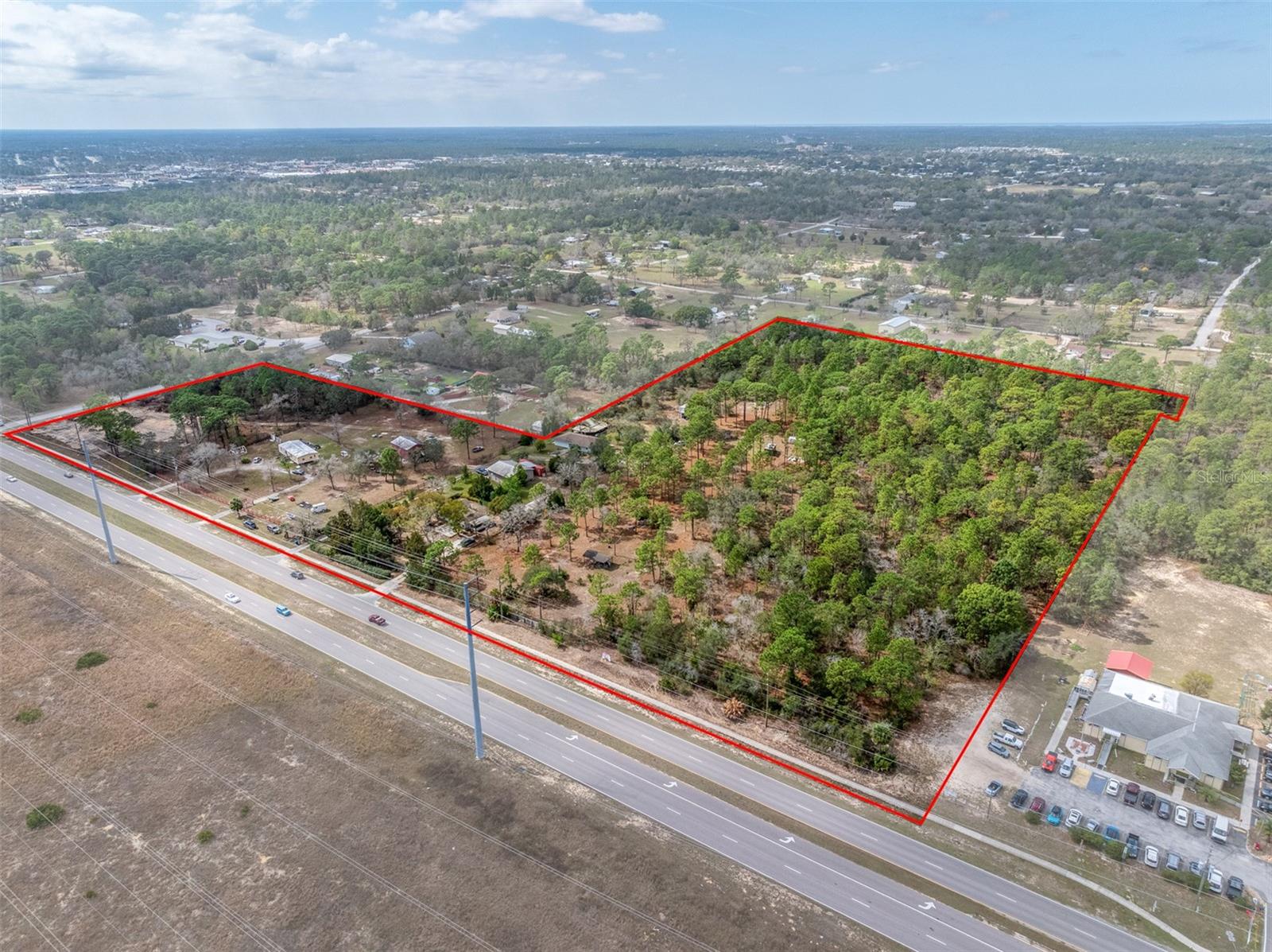 8279 SUNSHINE GROVE RD, BROOKSVILLE, FL — photo 11