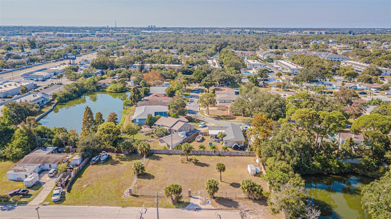 7598 90TH ST, SEMINOLE, FL — photo 16