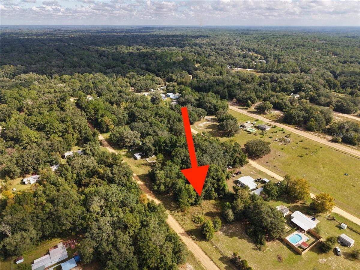 208 N HELMERS AVE, INTERLACHEN, FL — photo 10