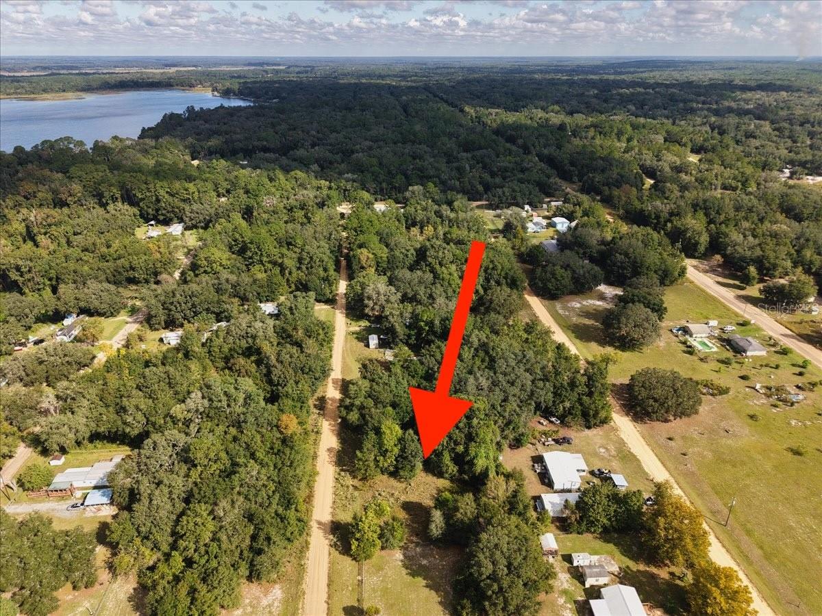 208 N HELMERS AVE, INTERLACHEN, FL — photo 11