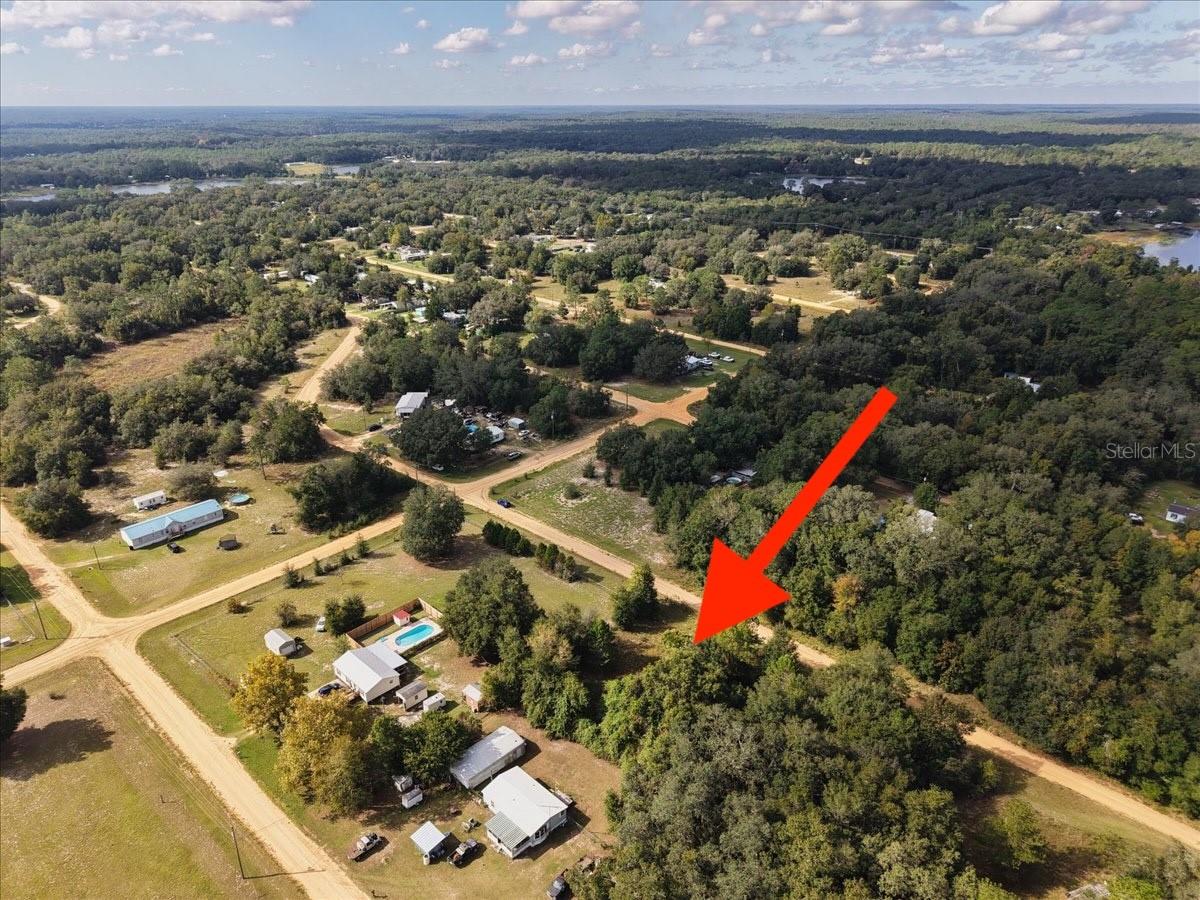 208 N HELMERS AVE, INTERLACHEN, FL — photo 12