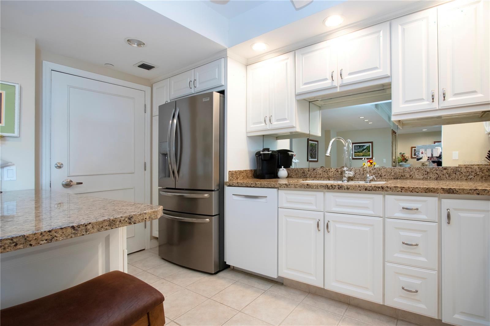 1212 BENJAMIN FRANKLIN DR #607, SARASOTA, FL — photo 14
