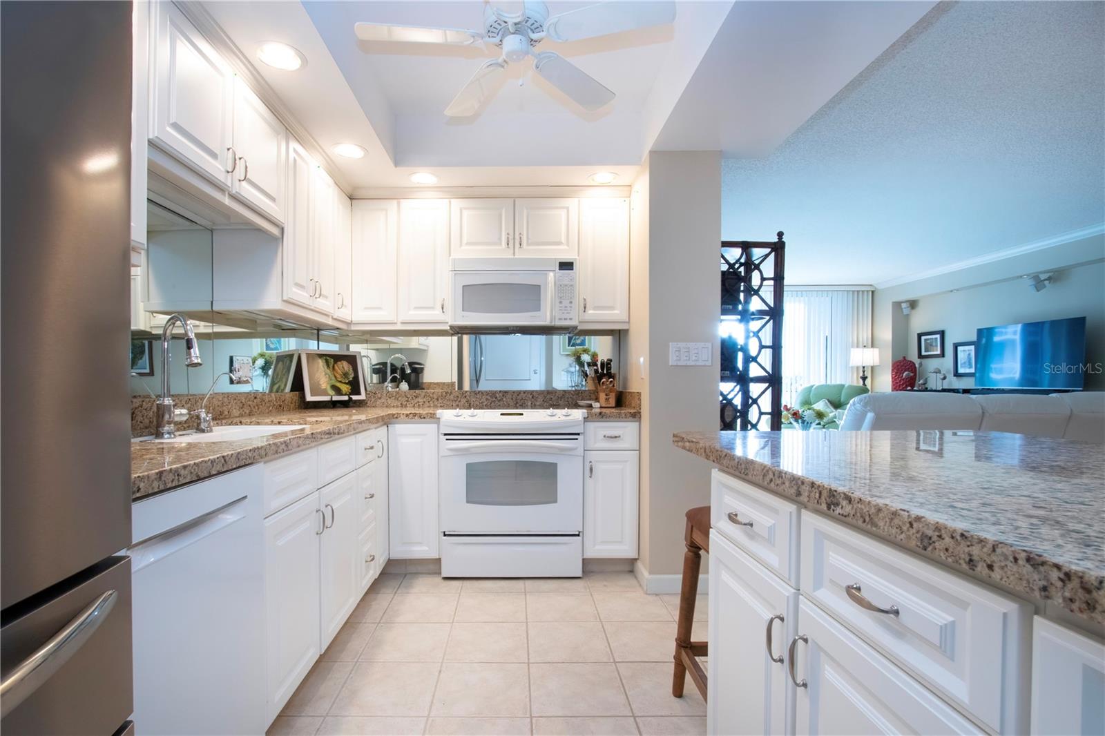 1212 BENJAMIN FRANKLIN DR #607, SARASOTA, FL — photo 17