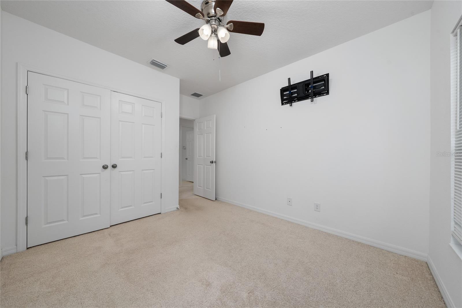669 JUPITER BEACH RD, GROVELAND, FL — photo 40