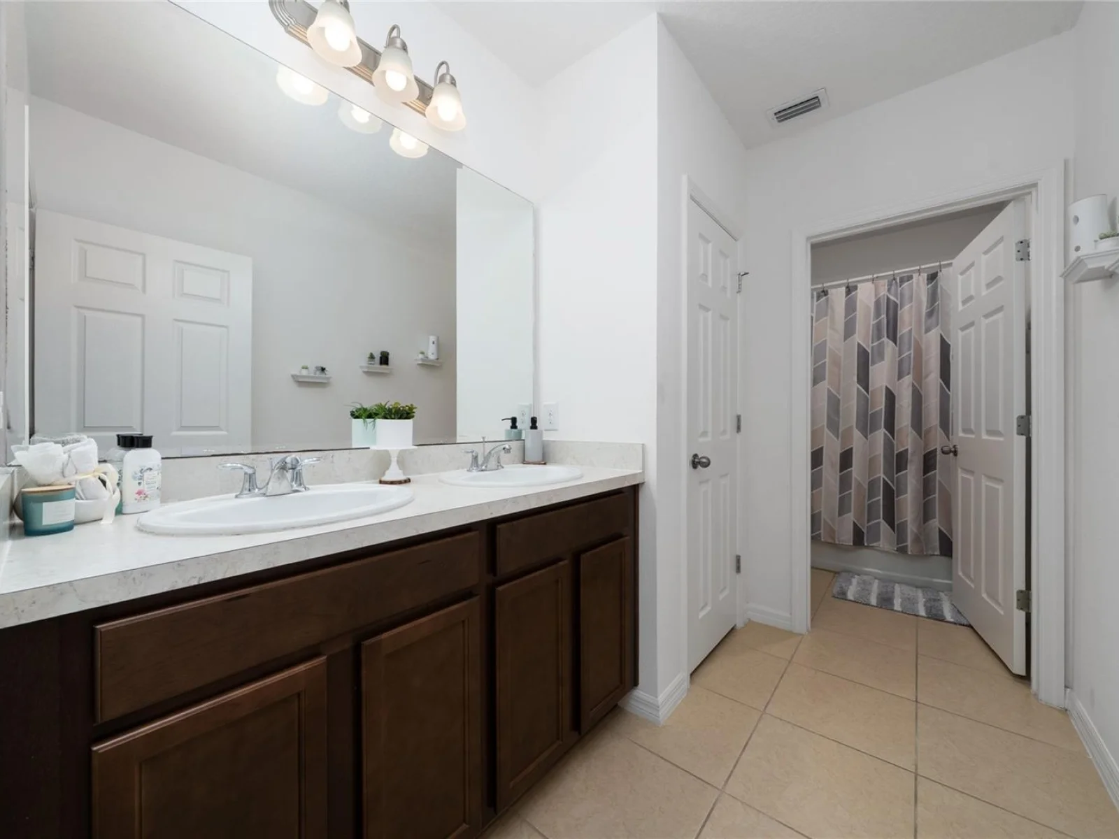 669 JUPITER BEACH RD, GROVELAND, FL — photo 41