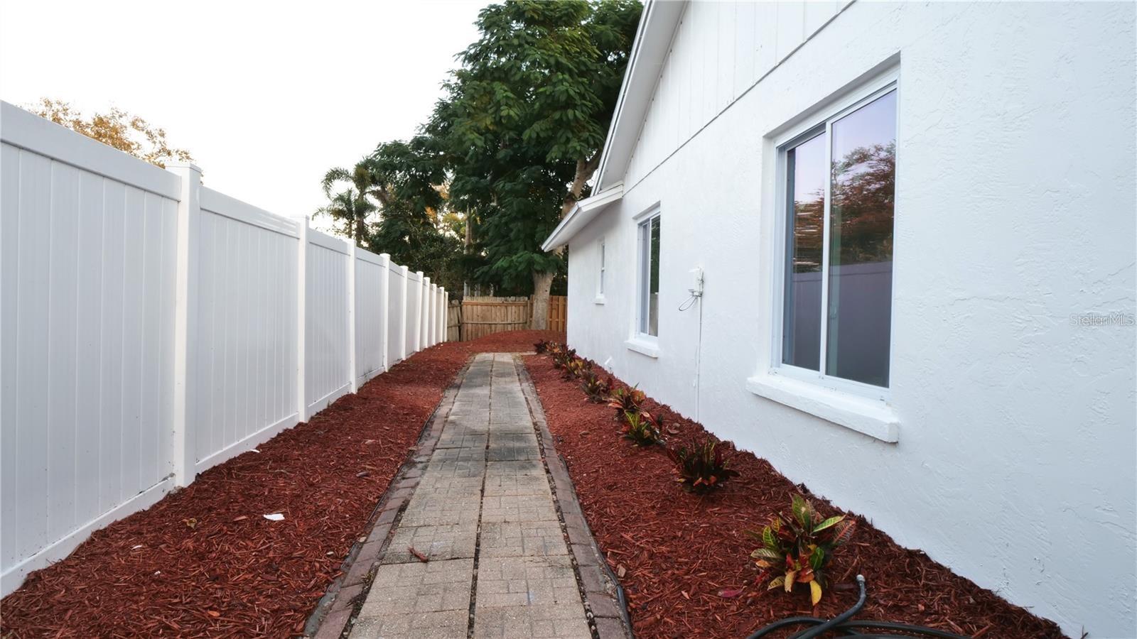 1007 NW 82ND ST, BRADENTON, FL — photo 30