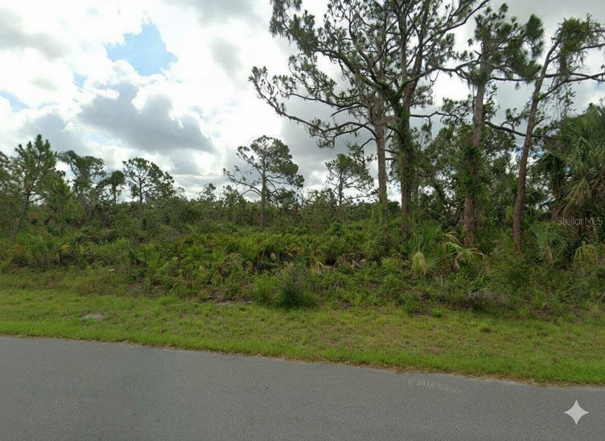 2216 PRIVATE CIR, PORT CHARLOTTE, FL — photo 3