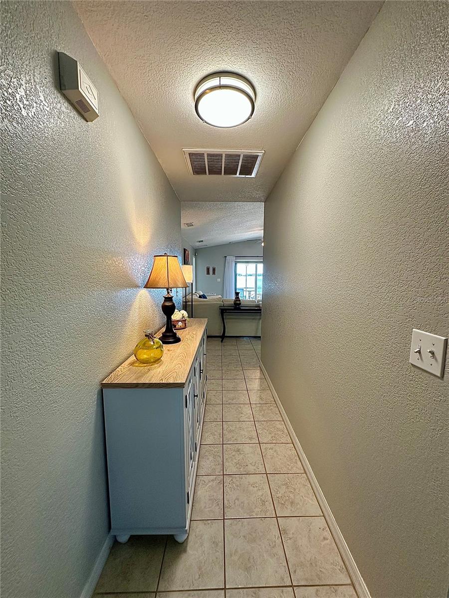 802 MARCIA LOOP, WINTER HAVEN, FL — photo 17
