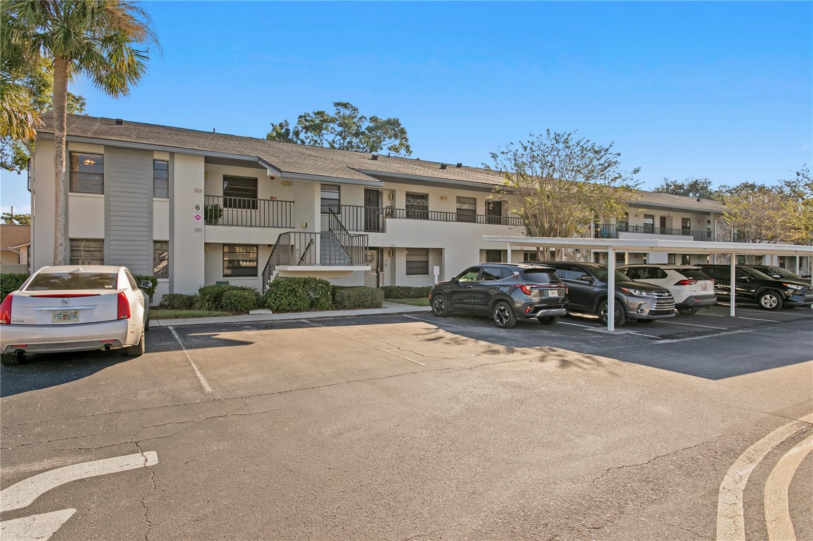 1601 43RD ST N #220, ST PETERSBURG, FL — photo 2