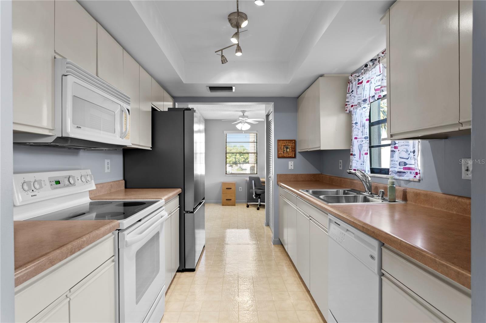 1601 43RD ST N #220, ST PETERSBURG, FL — photo 13