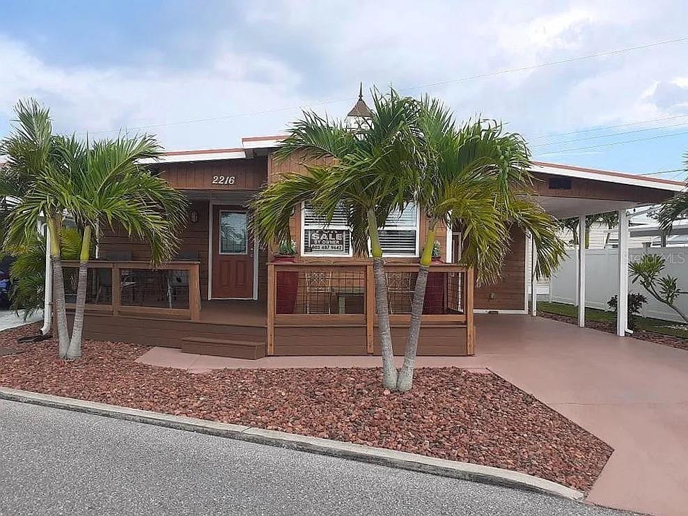 2216 PENNSYLVANIA AVE, BRADENTON, FL