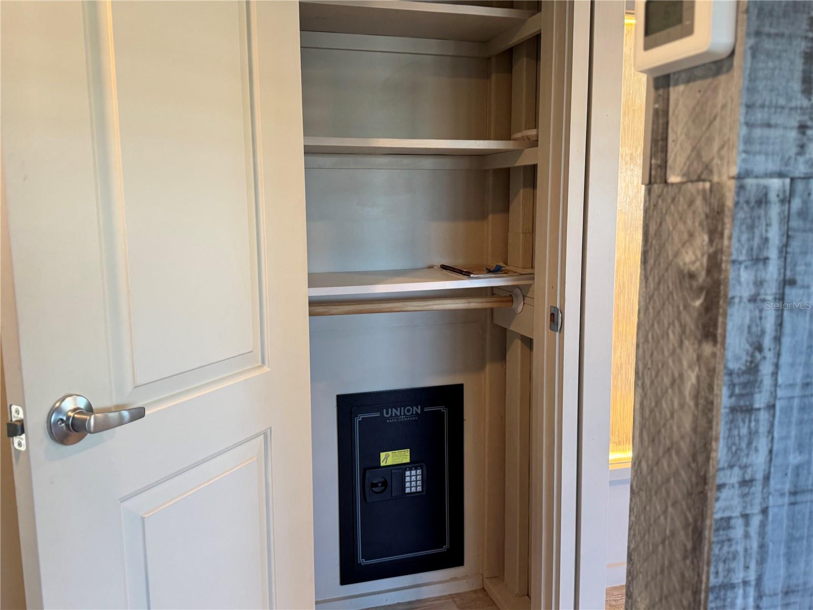2216 PENNSYLVANIA AVE, BRADENTON, FL — photo 23