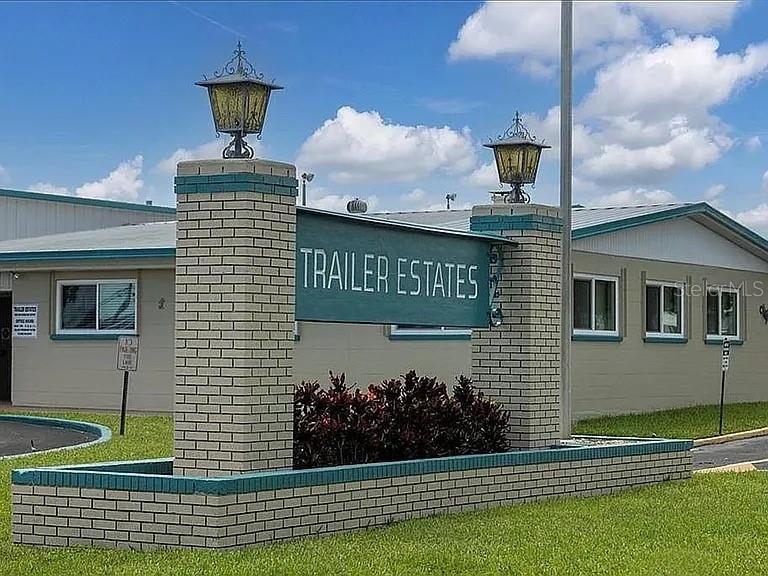 2216 PENNSYLVANIA AVE, BRADENTON, FL — photo 44