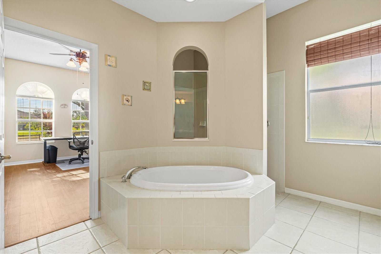 14757 2ND AVENUE CIR NE, BRADENTON, FL — photo 34