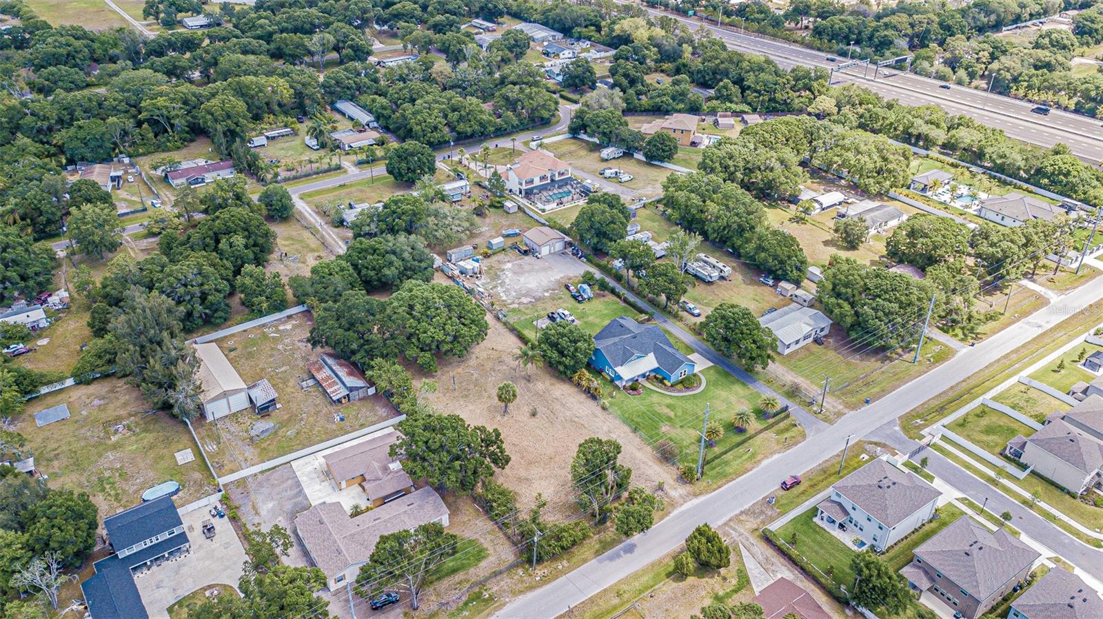 8027 GARDNER RD, TAMPA, FL — photo 4