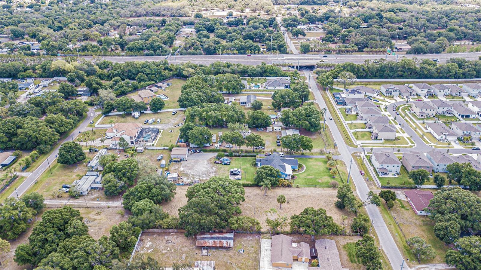 8027 GARDNER RD, TAMPA, FL — photo 12