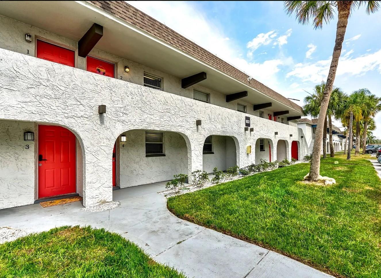 9911 AQUARIUS DR #8, PORT RICHEY, FL — photo 4