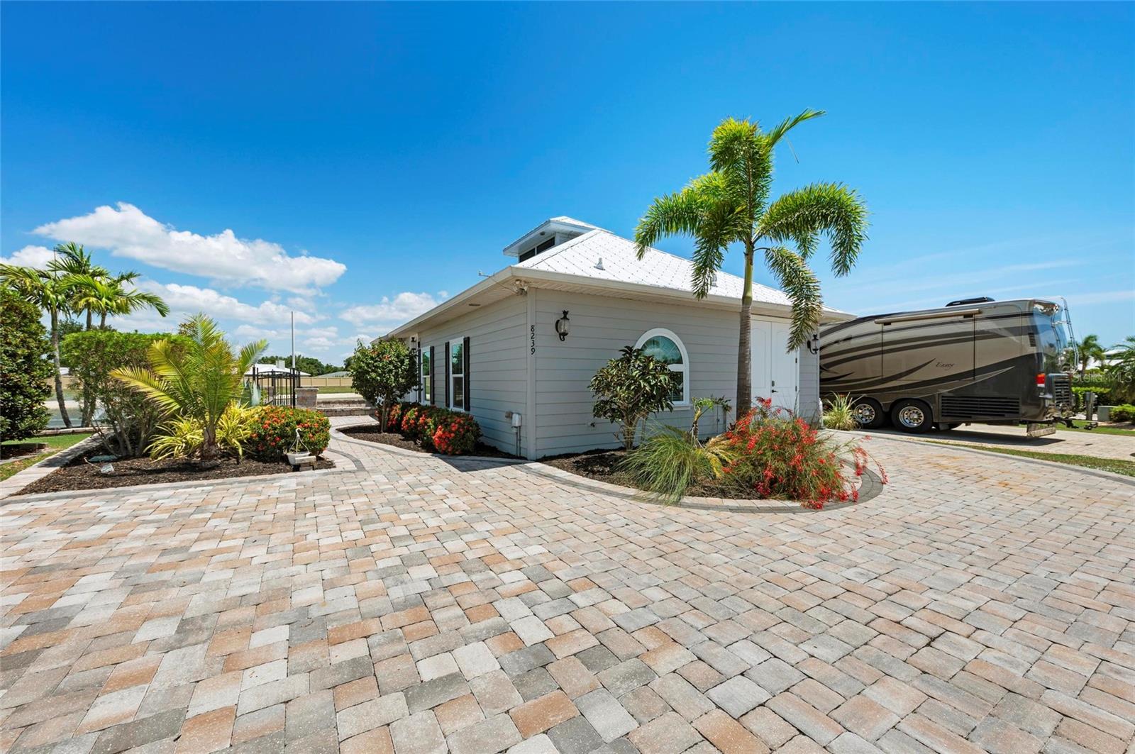 8239 SW SAND CRANE CIR #LOT 11, ARCADIA, FL